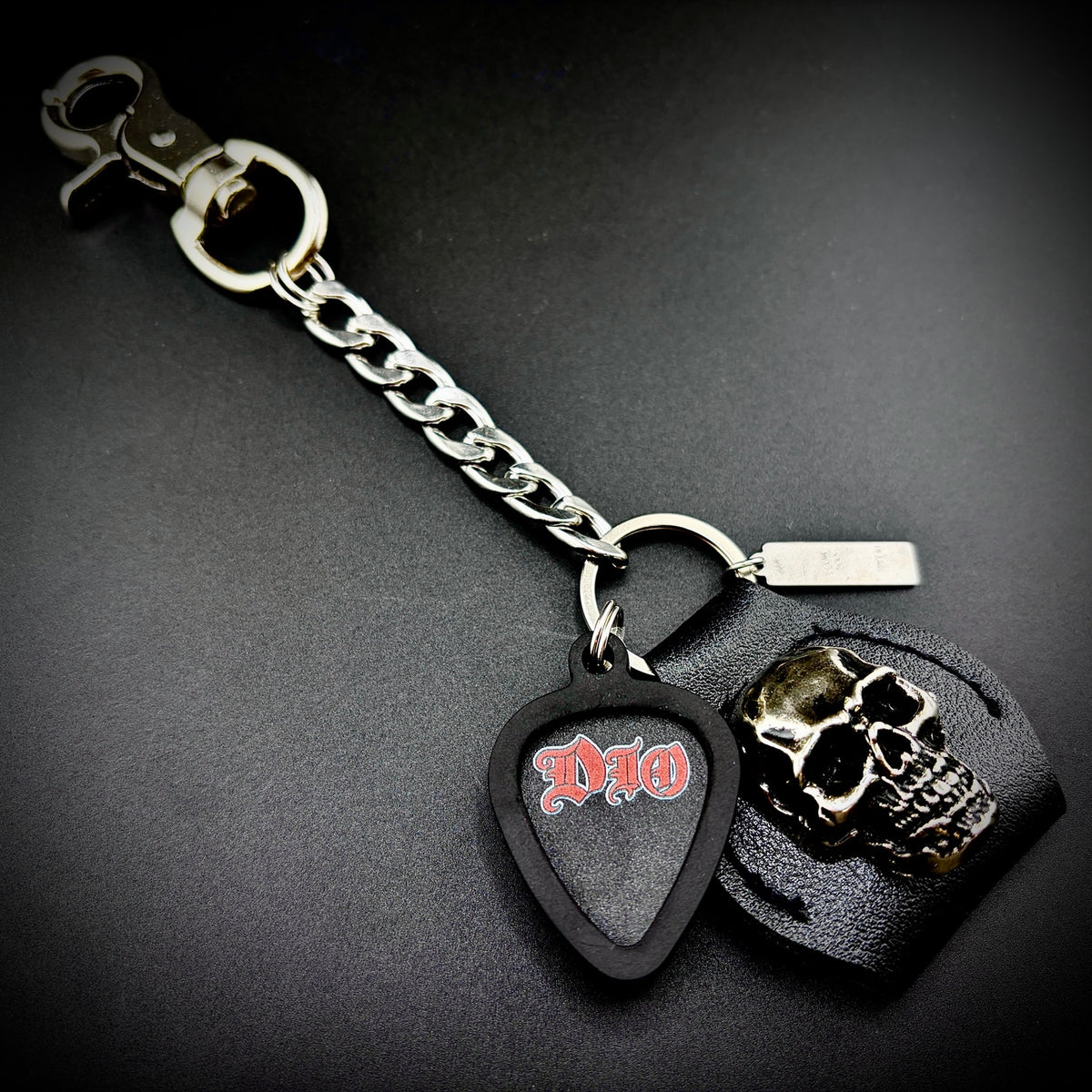 Dio PICKCHAIN belt loop guitar pick holder