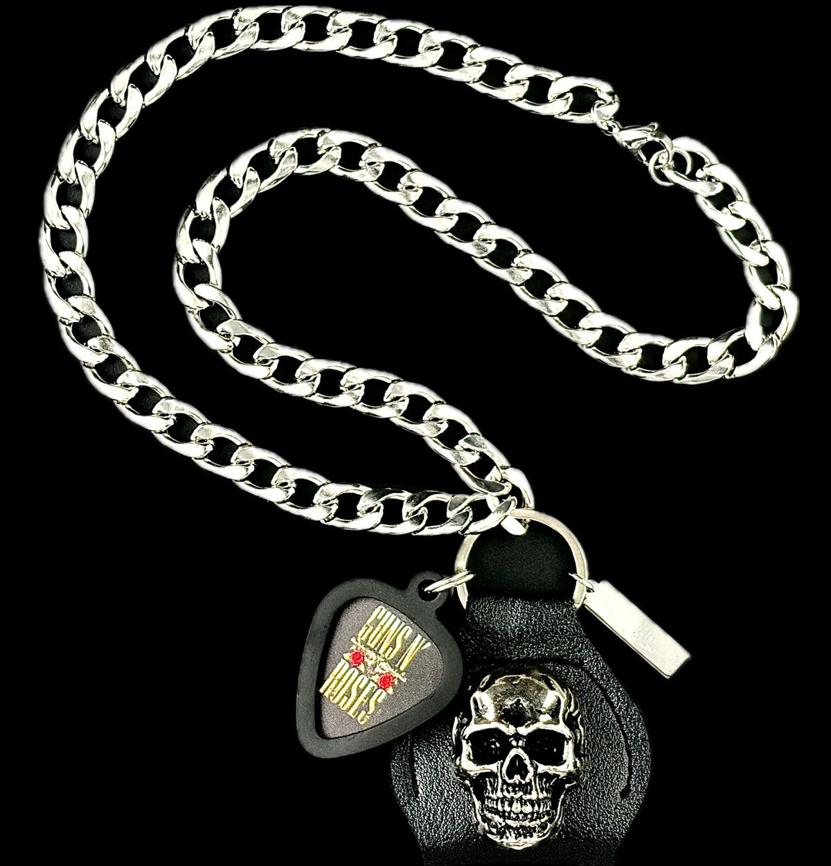 GUNS N' ROSES GUITAR PICK PENDANT NECKLACE